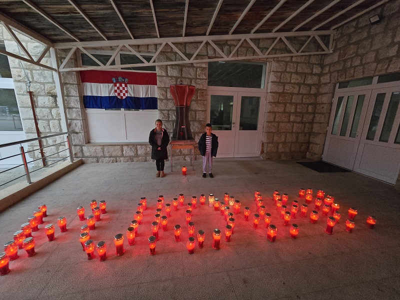 Obilježen Dan sjećanja na žrtvu Vukovara i Škabrnje