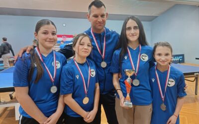 Sjajan uspjeh u stolnom tenisu na županijskom natjecanju u Sinju